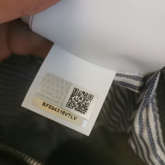 Moncler Gamme Bleu Y2K style puffer jacket - Picture 5 of 8